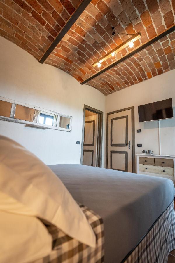 Gilda E I Suoi Amici Bed & Breakfast Neive Dış mekan fotoğraf
