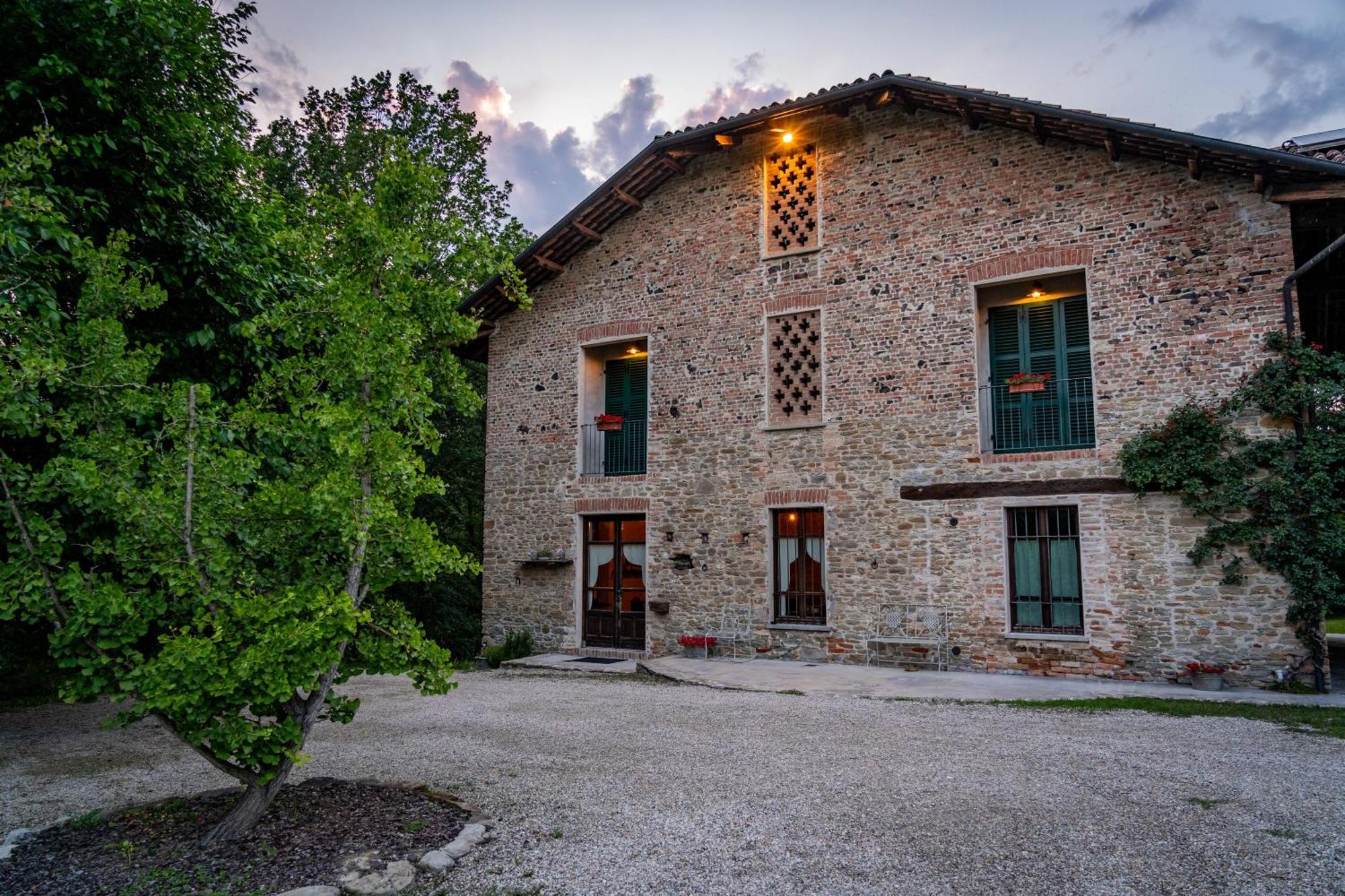 Gilda E I Suoi Amici Bed & Breakfast Neive Dış mekan fotoğraf