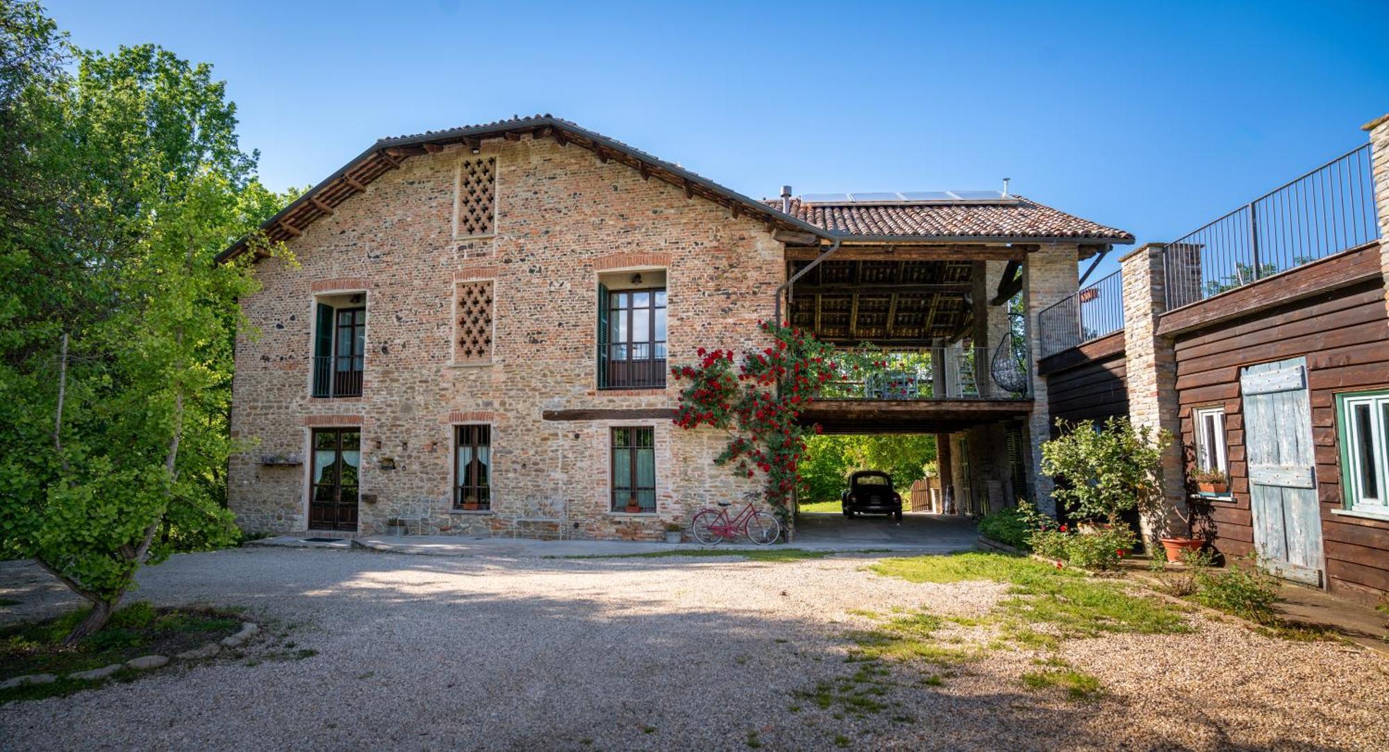 Gilda E I Suoi Amici Bed & Breakfast Neive Dış mekan fotoğraf